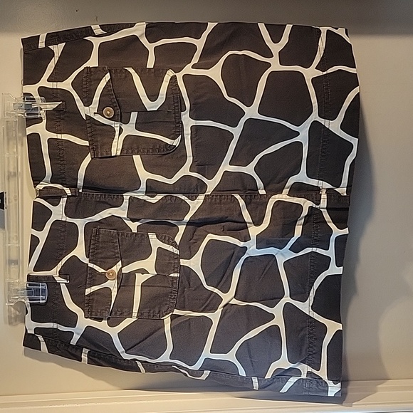 Giraffe print skort - Picture 2 of 3